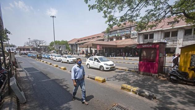 Pune railway station wore a deserted look on Tuesday. (Pratham Gokhale/HTPHOTO) Pune railway station wore a deserted look on Tuesday. (Pratham Gokhale/HTPHOTO)