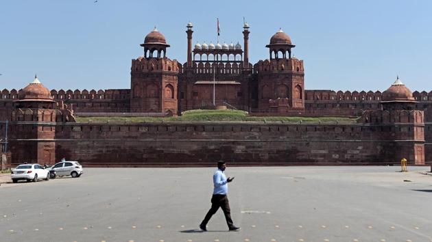 The Red Fort in Delhi wears a deserted look on Tuesday. The number of novel coronavirus cases in India rose to 147, with 10 fresh cases reported from various parts of the country on Wednesday. (Sanchit Khanna / HT Photo)
