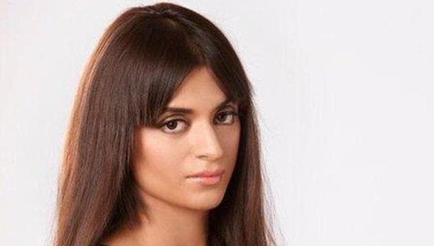 Claiming she does not want to be pain for nepo gang, Rangoli Chandel says even her family enjoys privileges because of Kangana Ranaut’s stardom. Claiming she does not want to be pain for nepo gang, Rangoli Chandel says even her family enjoys privileges because of Kangana Ranaut’s stardom.