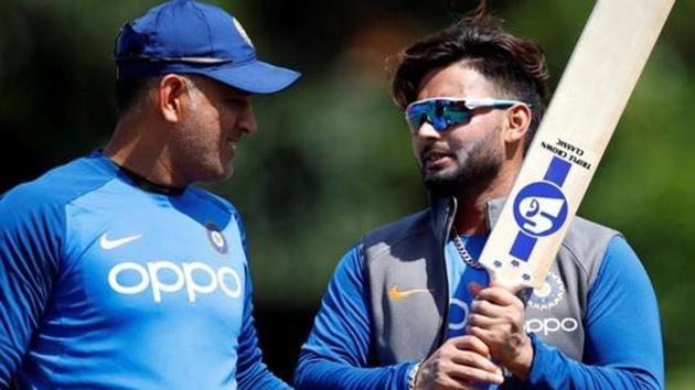 File image of MS Dhoni, Rishabh Pant (Action Images via Reuters)
