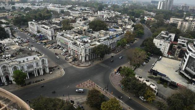 Markets like the Cannaught Place will also remain shut on Sunday during ‘Janta Curfew’(HT Photo/Vipin Kumar) Markets like the Cannaught Place will also remain shut on Sunday during ‘Janta Curfew’(HT Photo/Vipin Kumar)