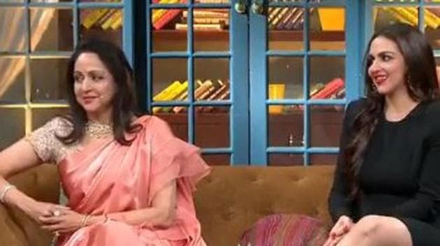 Hema Malini and Esha Deol visited The Kapil Sharma Show.