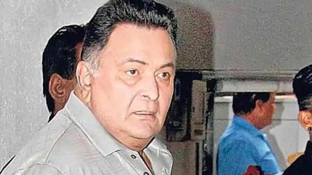 Rishi Kapoor tweets about Kanika Kapoor’s testing Covid 19 positive. Rishi Kapoor tweets about Kanika Kapoor’s testing Covid 19 positive.