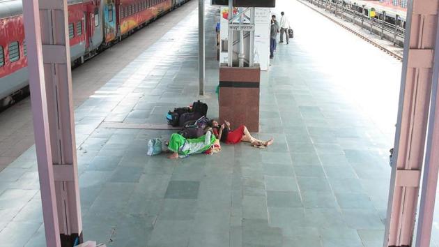 Railways have suspended all its services across the country including for suburban networks. (HT Photo) Railways have suspended all its services across the country including for suburban networks. (HT Photo)