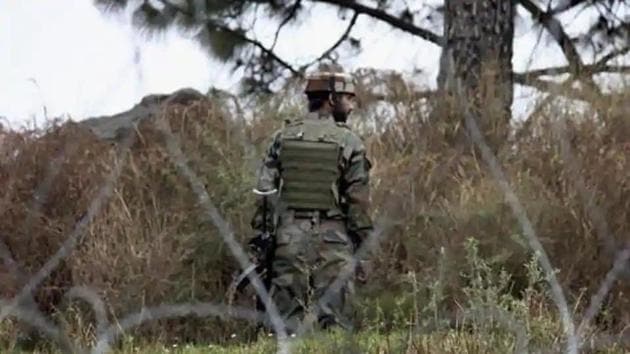 The shelling ended around 5 am, the officials said, adding that the casualties suffered by Pakistan was not known immediately. (Image for representation)(PTI) The shelling ended around 5 am, the officials said, adding that the casualties suffered by Pakistan was not known immediately. (Image for representation)(PTI)