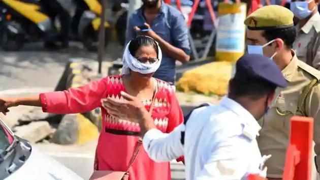 Centre has put a ban on the export of hydroxychloroquine with an immediate effect. The agent is used for the prevention and treatment of certain types of malaria. (Raj K Raj/Hindustan Times) Centre has put a ban on the export of hydroxychloroquine with an immediate effect. The agent is used for the prevention and treatment of certain types of malaria. (Raj K Raj/Hindustan Times)