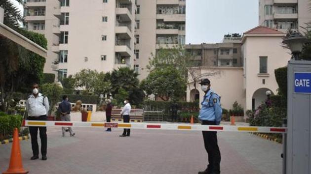 Netizens hailed Prime Minister Narendra Modi’s 21-day challenge to fight novel coronavirus. (HT Photos) Netizens hailed Prime Minister Narendra Modi’s 21-day challenge to fight novel coronavirus. (HT Photos)