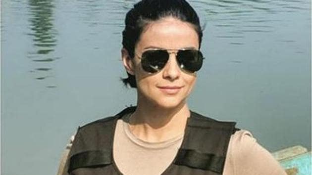 Gul Panag is a pilot herself.