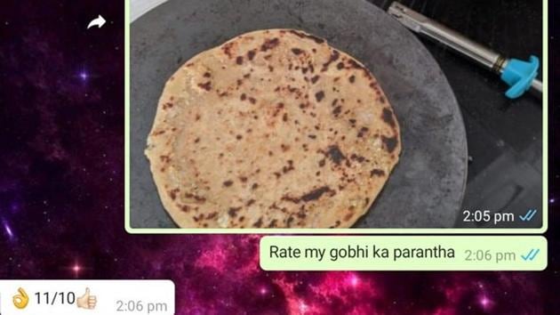 The image shows the picture the Twitter user shared with his mom.(Twitter/@AksharPathak) The image shows the picture the Twitter user shared with his mom.(Twitter/@AksharPathak)