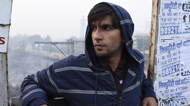 Ranveer Singh played a rapper in Gully Boy. Ranveer Singh played a rapper in Gully Boy.