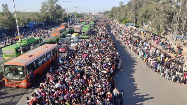 Migrant labourers are among those worst hit by the impact of coronavirus. PM launched a special fund to assist citizens on Saturday.(HT Photo)