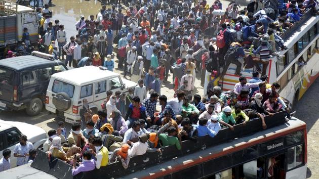 An aerial view of Lal Kuan bus stand where a wave of migrant workers were seen following Uttar Pradesh government’s directive to arrange buses for the workers to return home on Saturday, March 28. (Sakib Ali / HT Photo) 