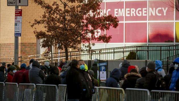 People line up early in the morning to be tested for coronavirus outside Elmhurst Hospital Center in the Queens borough of New York City. Physicians have called particular attention to a desperate need for additional ventilators, machines that help patients breathe and are widely needed for those suffering from COVID-19, the respiratory ailment caused by the virus. (Stefan Jeremiah / REUTERS) People line up early in the morning to be tested for coronavirus outside Elmhurst Hospital Center in the Queens borough of New York City. Physicians have called particular attention to a desperate need for additional ventilators, machines that help patients breathe and are widely needed for those suffering from COVID-19, the respiratory ailment caused by the virus. (Stefan Jeremiah / REUTERS)