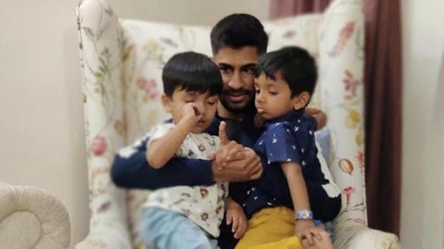 (Centre) Karan Chauhan is a two-time national medallist in MMA. (HT PHOTO) (Centre) Karan Chauhan is a two-time national medallist in MMA. (HT PHOTO)