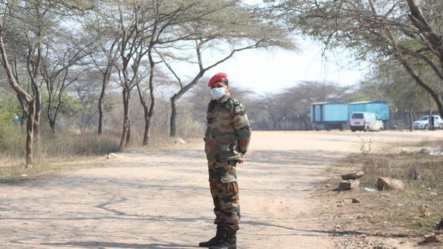 Army chief has asked for strict adherence to measures announced to prevent the spread of coronavirus(Yogendra Kumar/HT PHOTO) Army chief has asked for strict adherence to measures announced to prevent the spread of coronavirus(Yogendra Kumar/HT PHOTO)