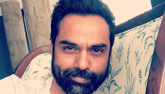 Abhay Deol lashed out at ‘self-absorbed’ people in his new Instagram post.