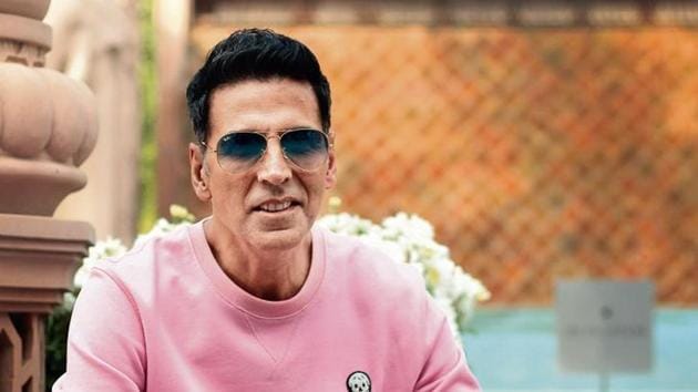 Akshay Kumar says he’s never able to express his feelings behind gestures of contributing to a cause.(Hindustan Times)