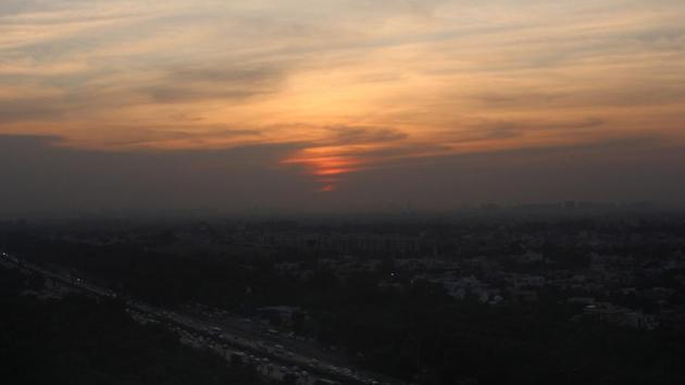 The upcoming April-May-June (AMJ) season is likely to be warmer than normal. (Yogendra Kumar/HT PHOTO) The upcoming April-May-June (AMJ) season is likely to be warmer than normal. (Yogendra Kumar/HT PHOTO)