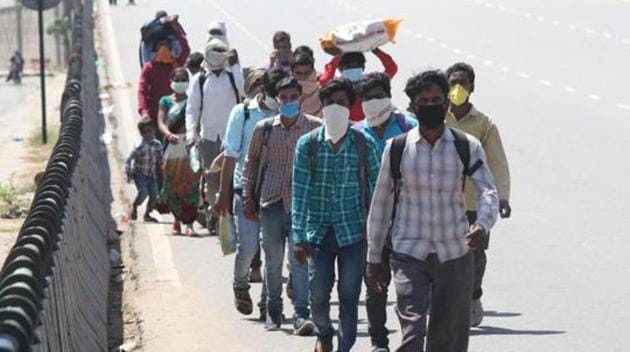 As countries lock down, migrants are the first ones to bear the brunt. (Yogendra Kumar/HT PHOTO) As countries lock down, migrants are the first ones to bear the brunt. (Yogendra Kumar/HT PHOTO)