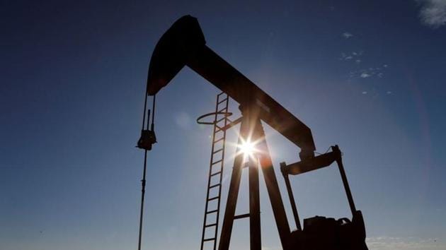 The benchmark Brent crude price on Monday dropped by as much as 6.62% to $23.28 per barrel.(Reuters)