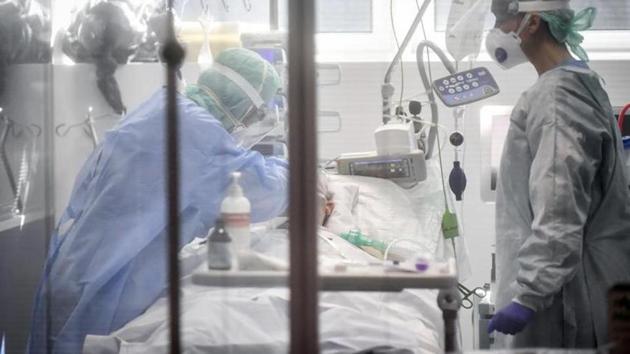 A CNN report said at least 69 students at the NYU medical school want to graduate three months early to help in the fight against the novel coronavirus.(AP file) A CNN report said at least 69 students at the NYU medical school want to graduate three months early to help in the fight against the novel coronavirus.(AP file)