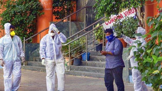 On Tuesday, India entered the seventh day of the 21-day long nationwide coronavirus lockdown announced by PM Modi to break the chain of Covid-19 infection in the country. (PTI File Photo) On Tuesday, India entered the seventh day of the 21-day long nationwide coronavirus lockdown announced by PM Modi to break the chain of Covid-19 infection in the country. (PTI File Photo)