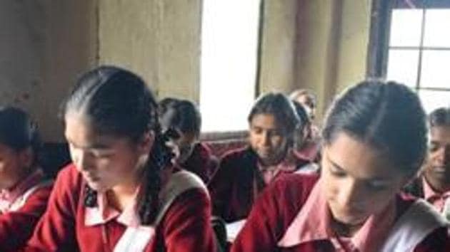 Taking note of the situation of coronavirus, Chhattisgarh Chief Minister Bhupesh Baghel on Tuesday decided to give general promotion to the students studying from class 1 to class 9 and class 11 in academic session 2019-20. (HT file) Taking note of the situation of coronavirus, Chhattisgarh Chief Minister Bhupesh Baghel on Tuesday decided to give general promotion to the students studying from class 1 to class 9 and class 11 in academic session 2019-20. (HT file)