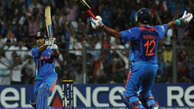 MS Dhoni seals it with a six(Twitter) MS Dhoni seals it with a six(Twitter)