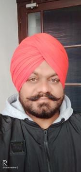 Joginder Singh, 45, newspaper vendor (HT PHOTO) Joginder Singh, 45, newspaper vendor (HT PHOTO)