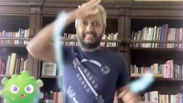 Bollywood actor Riteish Deshmukh took part in the games himself. (TikTok/riteishd) Bollywood actor Riteish Deshmukh took part in the games himself. (TikTok/riteishd)