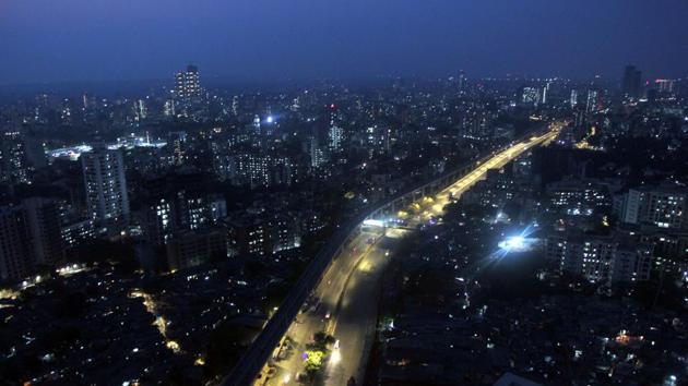 An aerial view of Western Express Highway during the lockdown. (ANI) An aerial view of Western Express Highway during the lockdown. (ANI)