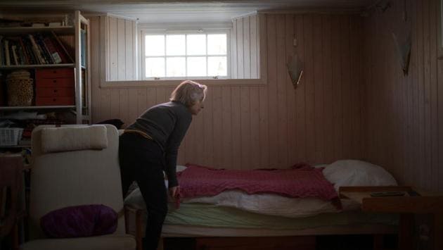 Nora Savosnick’s mother Chava Savosnick, prepares a bed for Nora in the basement. The basement looked the same as it did when Nora was 16, drinking her first few sips of hard cider with a friend. The same books, the same movies, the same sofa bed. It felt comforting and a little claustrophobic at the same time. (Nora Savosnick / REUTERS) Nora Savosnick’s mother Chava Savosnick, prepares a bed for Nora in the basement. The basement looked the same as it did when Nora was 16, drinking her first few sips of hard cider with a friend. The same books, the same movies, the same sofa bed. It felt comforting and a little claustrophobic at the same time. (Nora Savosnick / REUTERS)