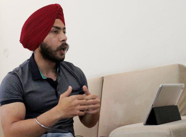 Fitness expert Manmeet Singh taking a health session via videoconferencing at his home in Ludhiana on Sunday (HT PHOTO) Fitness expert Manmeet Singh taking a health session via videoconferencing at his home in Ludhiana on Sunday (HT PHOTO)
