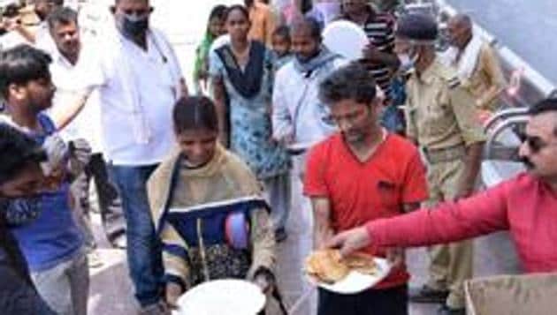 Currently, around 60 volunteers have joined hands for this project who provide monetary help and services, while some restaurants and kitchens have opened their space and manpower to cook meals.(ANI photo. Representative image)
