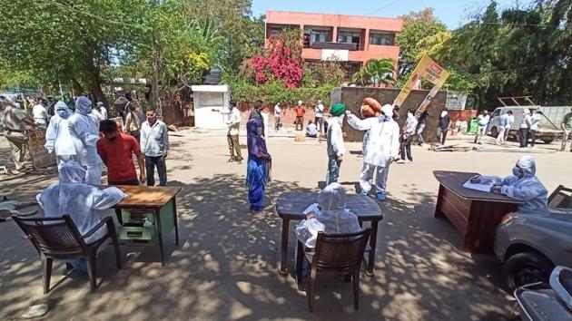 Private labs have been roped in for testing suspected cases of Covid-19 infection. (HT Photo/Ravi Kumar/Representative) Private labs have been roped in for testing suspected cases of Covid-19 infection. (HT Photo/Ravi Kumar/Representative)