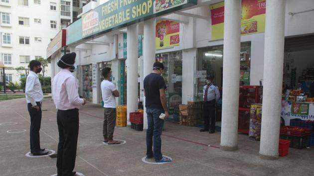 There appears to be unanimity among key decision-makers in the central and state governments about the need to continue with a set of restrictions, particularly for affected clusters (Yogendra Kumar/HT PHOTO) There appears to be unanimity among key decision-makers in the central and state governments about the need to continue with a set of restrictions, particularly for affected clusters (Yogendra Kumar/HT PHOTO)