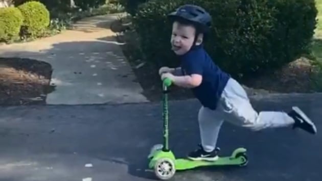 Little boy's sassy scooter intrigue people, video gets over 8 million views | Trending - Hindustan Times