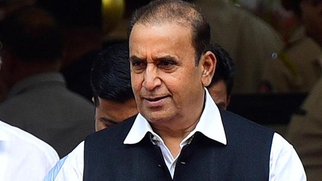 Maharastra Home Minister Anil Deshmukh said teh decision to give a free travel pass to the Wadhwans was not appropriate.(HT Photo)