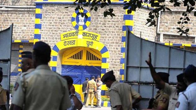 According to a decision made by a Supreme Court- mandated committee, inmates eligible for release must be residents of Maharashtra.(AFP file photo) According to a decision made by a Supreme Court- mandated committee, inmates eligible for release must be residents of Maharashtra.(AFP file photo)