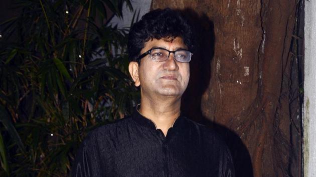 Prasoon Joshi had penned the lyrics of the songs of the 2009 film, Delhi-6