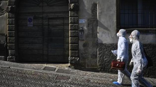 Italy’s death toll from the novel coronavirus has officially reached 18,279 since the end of February, the highest in the world.(AP file photo)