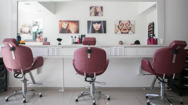 With hairdressers, nail bars and beauty therapists shuttered by lockdowns, many people around the world are in danger of letting themselves go. (Unsplash) With hairdressers, nail bars and beauty therapists shuttered by lockdowns, many people around the world are in danger of letting themselves go. (Unsplash)
