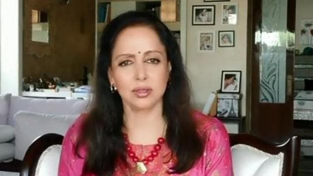 Hema Malini condemns discrimination against health workers, watch her video  message | Bollywood - Hindustan Times