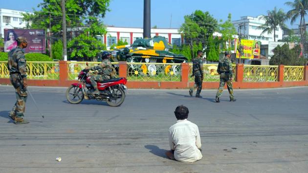 A deserted Kaman Chowmanhi patrolled by paramilitary during a nationwide lockdown, imposed in the wake of coronavirus pandemic, in Agartala. (ANI) A deserted Kaman Chowmanhi patrolled by paramilitary during a nationwide lockdown, imposed in the wake of coronavirus pandemic, in Agartala. (ANI)