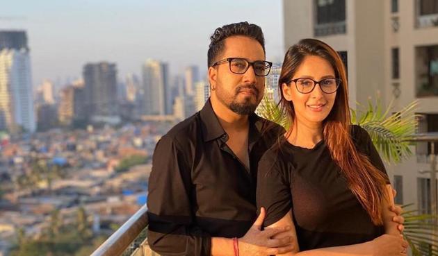 Chahatt Khanna and Mika Singh have been sharing a lot of posts together on social media, of late.