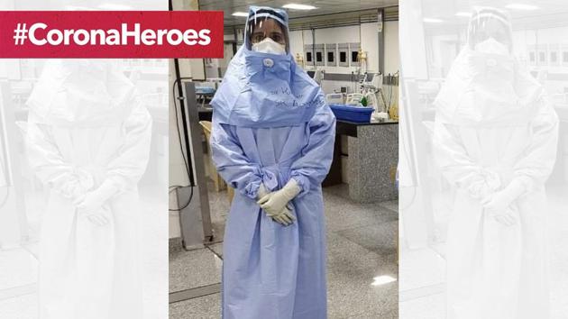 The image shows Dr Kavita Kadyan in her protective suit.(Twitter/@PawanKadyan)