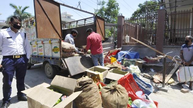 Essential items unloaded from a truck in India. (Photo: Hindustan Times) Essential items unloaded from a truck in India. (Photo: Hindustan Times)