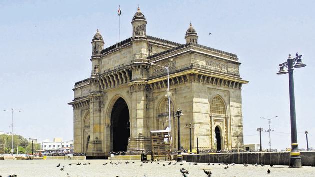 Pigeons occupy the deserted Gateway of India monument during a 21- day nationwide lockdown to limit the spreading of coronavirus disease (Covid-19) in Mumbai on Thursday. (ANI) Pigeons occupy the deserted Gateway of India monument during a 21- day nationwide lockdown to limit the spreading of coronavirus disease (Covid-19) in Mumbai on Thursday. (ANI)