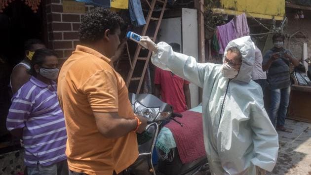 For almost two weeks now, officials in the health ministry and the Indian Council of Medical Research have spoken of these rapid tests, which they plan to use to test for infections in clusters and so-called containment zones.(Satyabrata Tripathy/HT file photo)