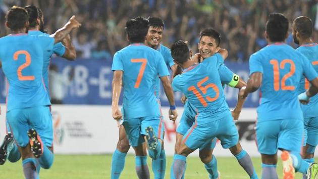 Udanta Singh greets India skipper Sunil Chhetri after he scored the first goal against Kenya in the Hero International Cup football finals.(PTI)